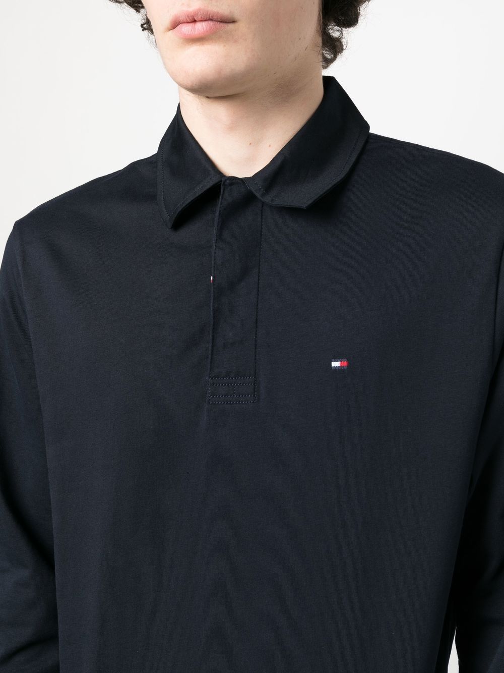 Classic Comfort: Tommy Hilfiger Long Sleeve Piqué Polo Shirt for Winter