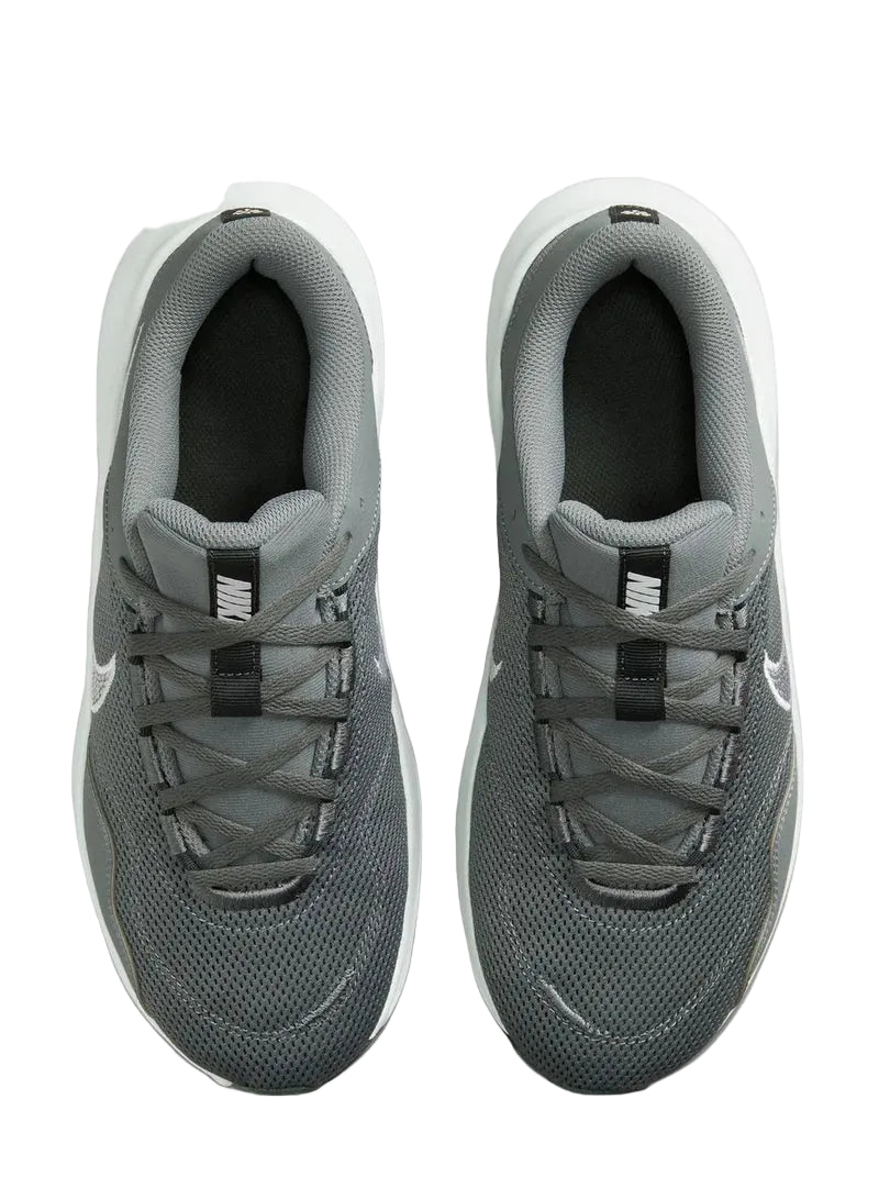 Nike Legend Essential 3 Shoes