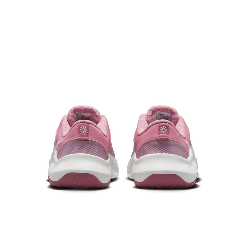 NIKE Legend Essential 3 NN