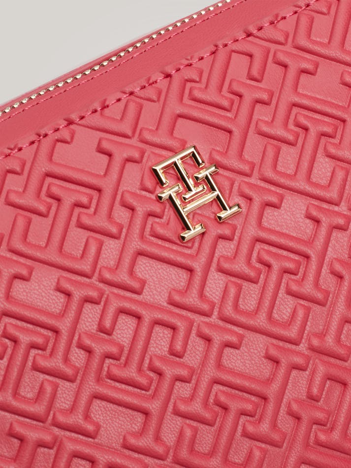 Tommy Hilfiger Women Camera Crossbody Bag Teaberry Pink