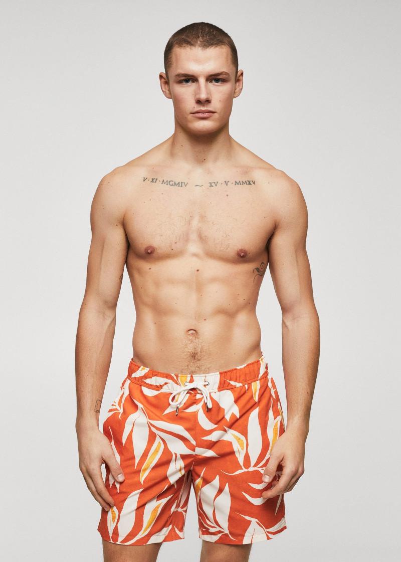 Mng Tropical Print swim trunk