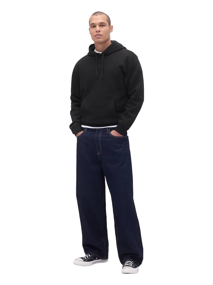 GAP Men’s Relaxed Mini-Logo Hoodie – Full Black