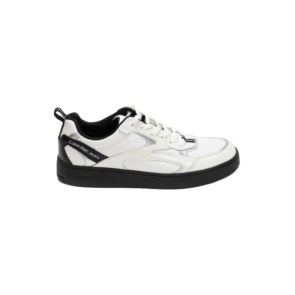 This is a pair of Calvin Klein Jeans Basket Cupsole low-top sneakers _ White