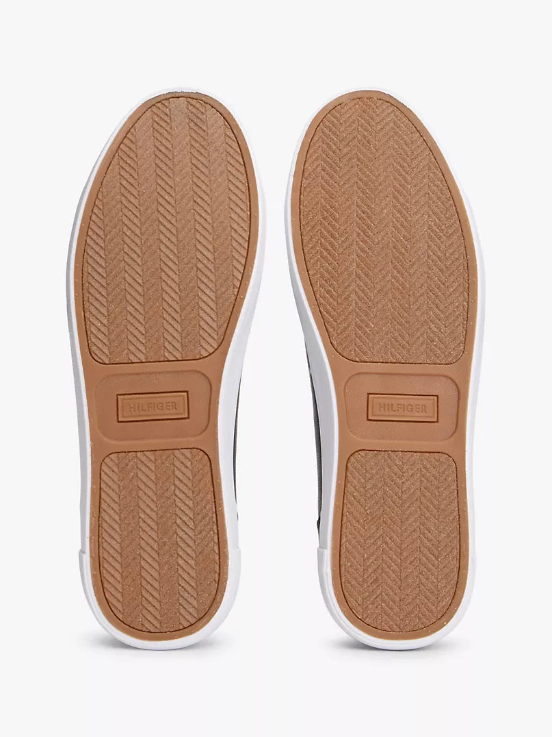 Tommy Hilfiger Metallic Logo men shoes