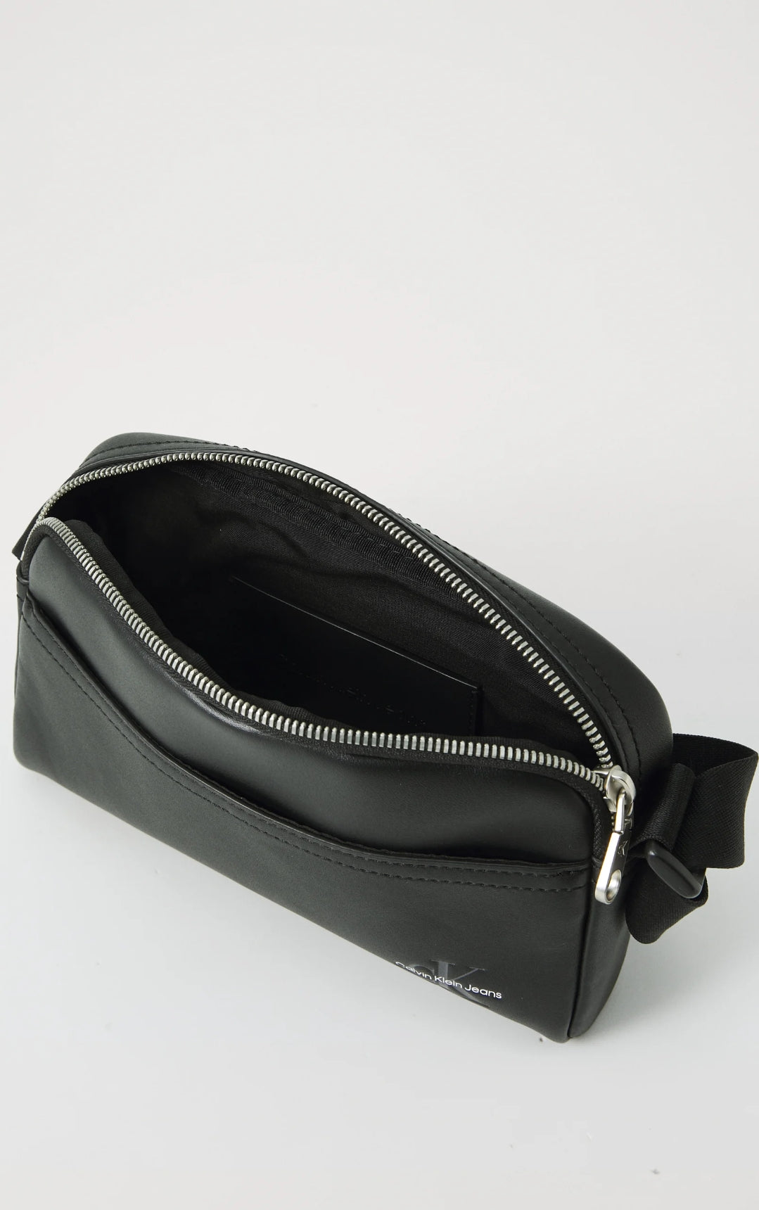 Calvin klein camera bag