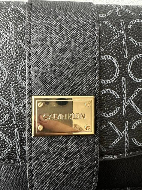 Calvin klein shoulder bag