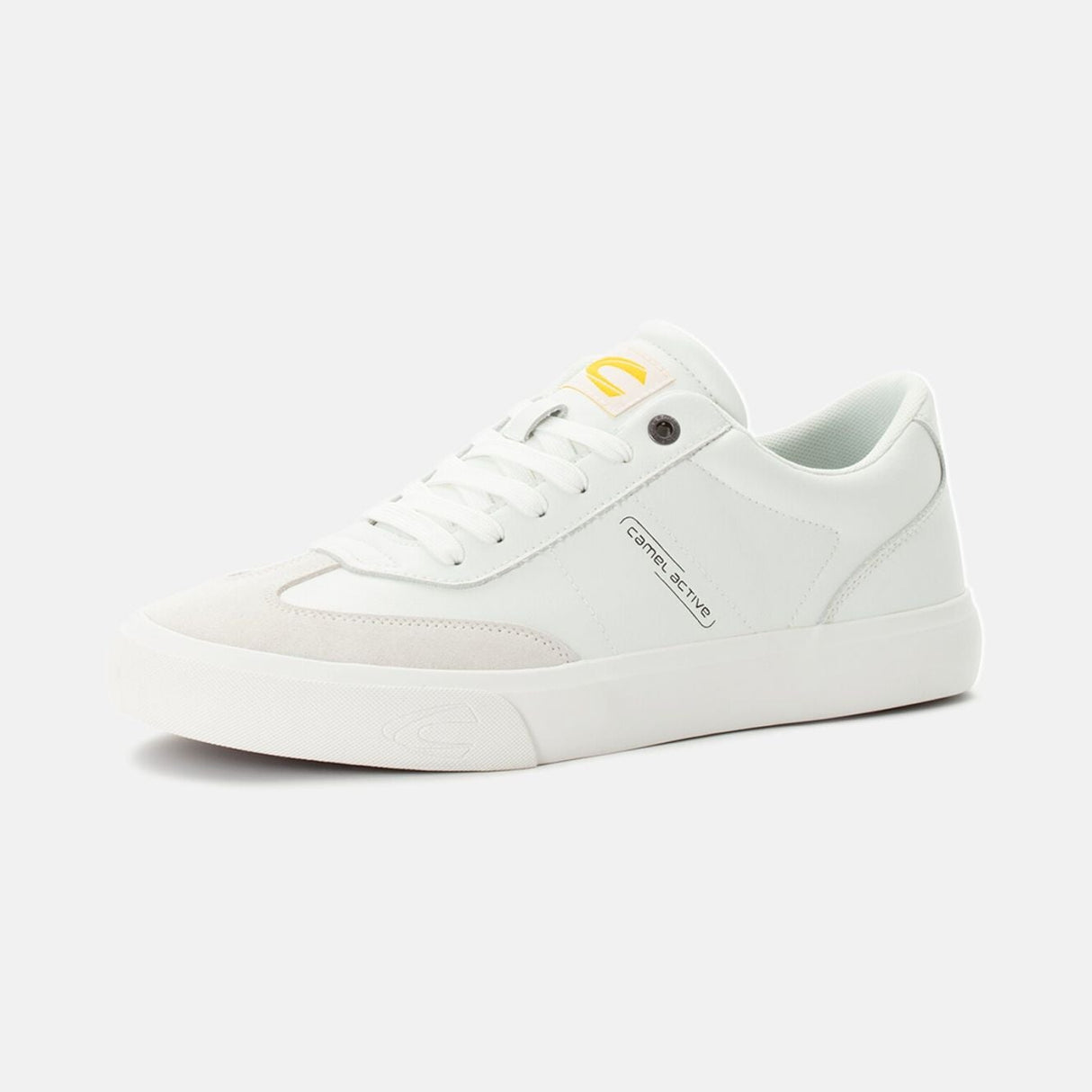 These white men's sneakers are the camel active "Low Casual" trainers_ White