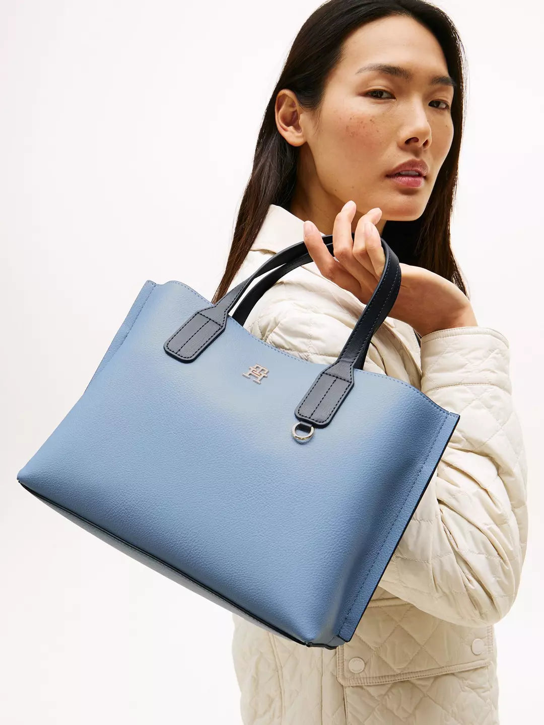 TOMMY HILFIGER Pebbled Women bag