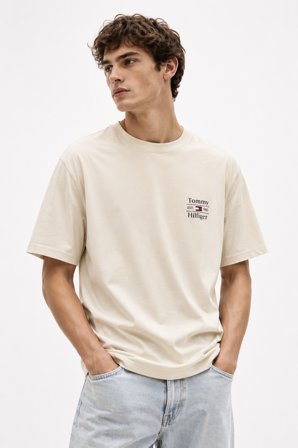 Tommy Hilfiger Logo Crew Neck T-Shirt Regular Fit