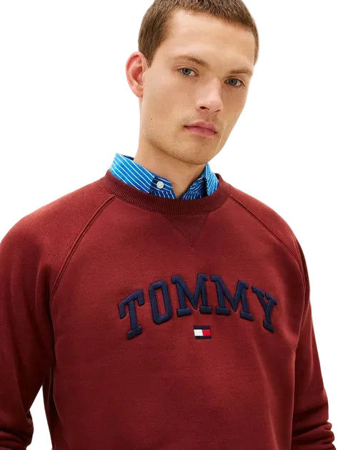 TOMMY HILFIGER Logo Fleece Sweatshirt Men _ Brick Red