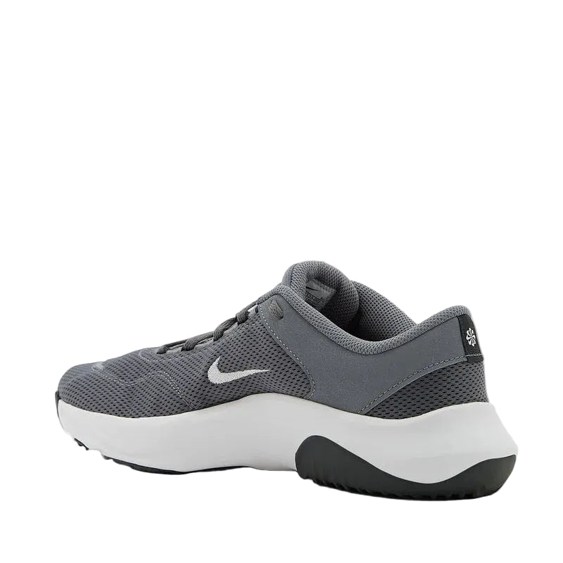 Nike Legend Essential 3 Shoes