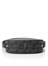 GUESS  - Quilted Flap Crossbody Bag with Chain Strap and Iconic Logo - GRY