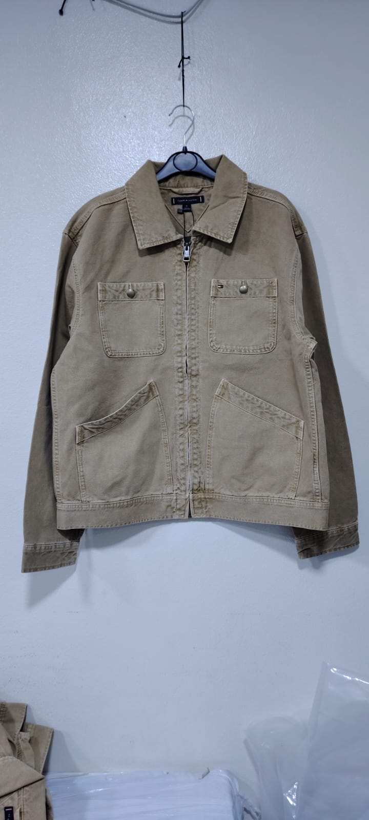 TOMMY HHLFIGER Garment-Dyed Denim Utility Zip  Men jacket _ Beige