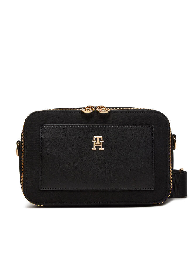 Tommy Hilfiger Women’s Black Camera Bag – Distinct Collection