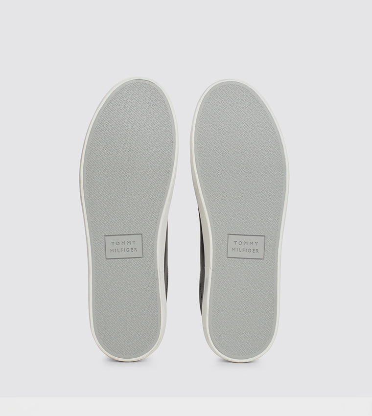 Tommy Hilfiger Men Shoes _ Black