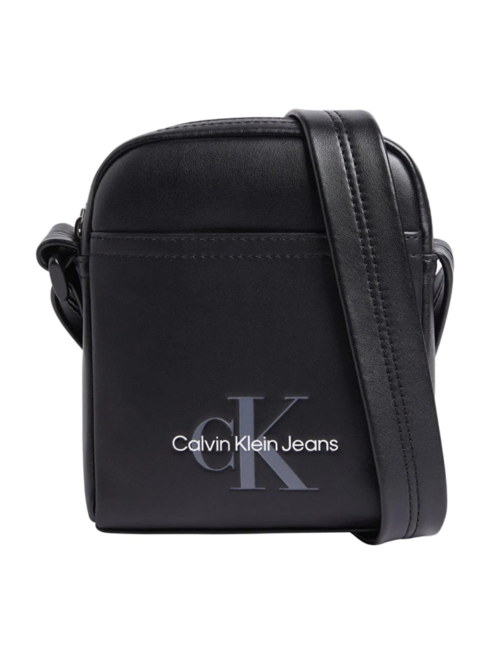 Calvin klein shoulder bag
