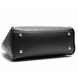 GUESS Women’s Stylish Handbag – Elegant & Timeless Design