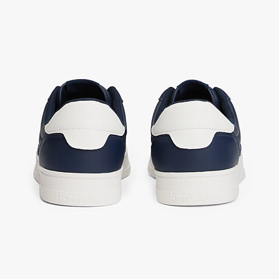 Tommy Hilfiger Fashion Forward Casual Sneakers