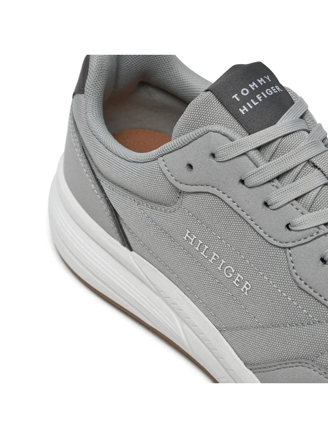 Tommy Hilfiger Men Shoes _ Light Grey