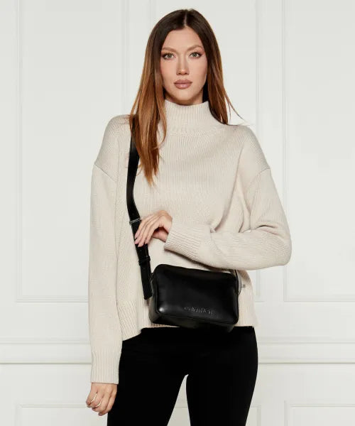 Calvin klein massenger bag