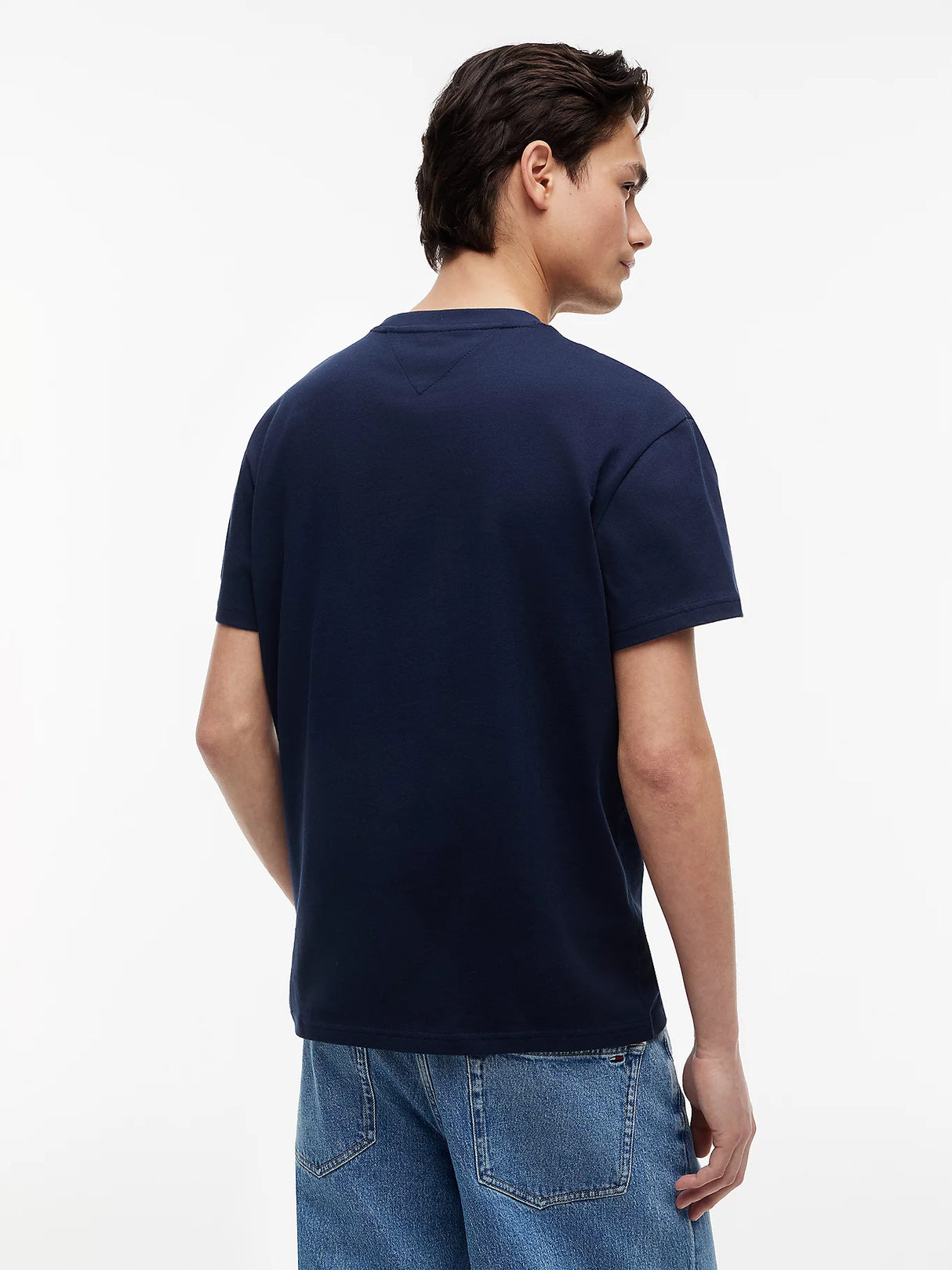 Tommy Jeans Flag Badge Crew Neck  T_shirt Regular Fit