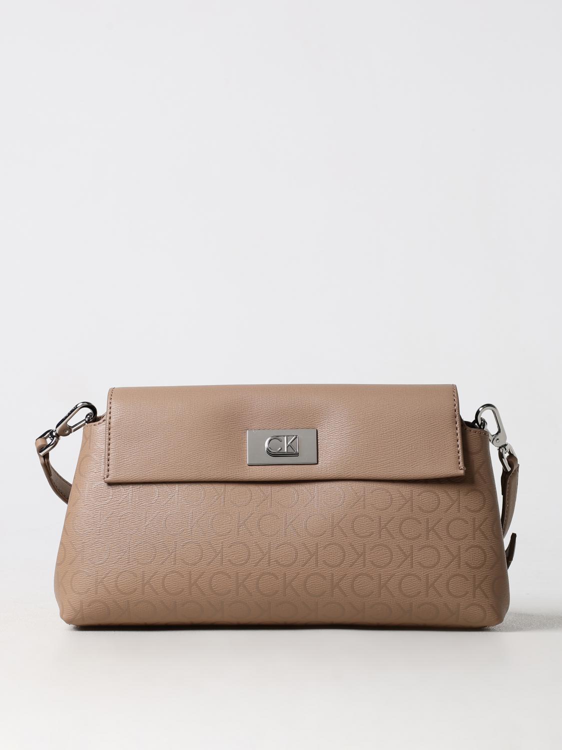 Calvin klein grained synthetic leather  with monogrambag