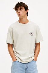Tommy Hilfiger Logo Crew Neck T-Shirt  Regular Fit