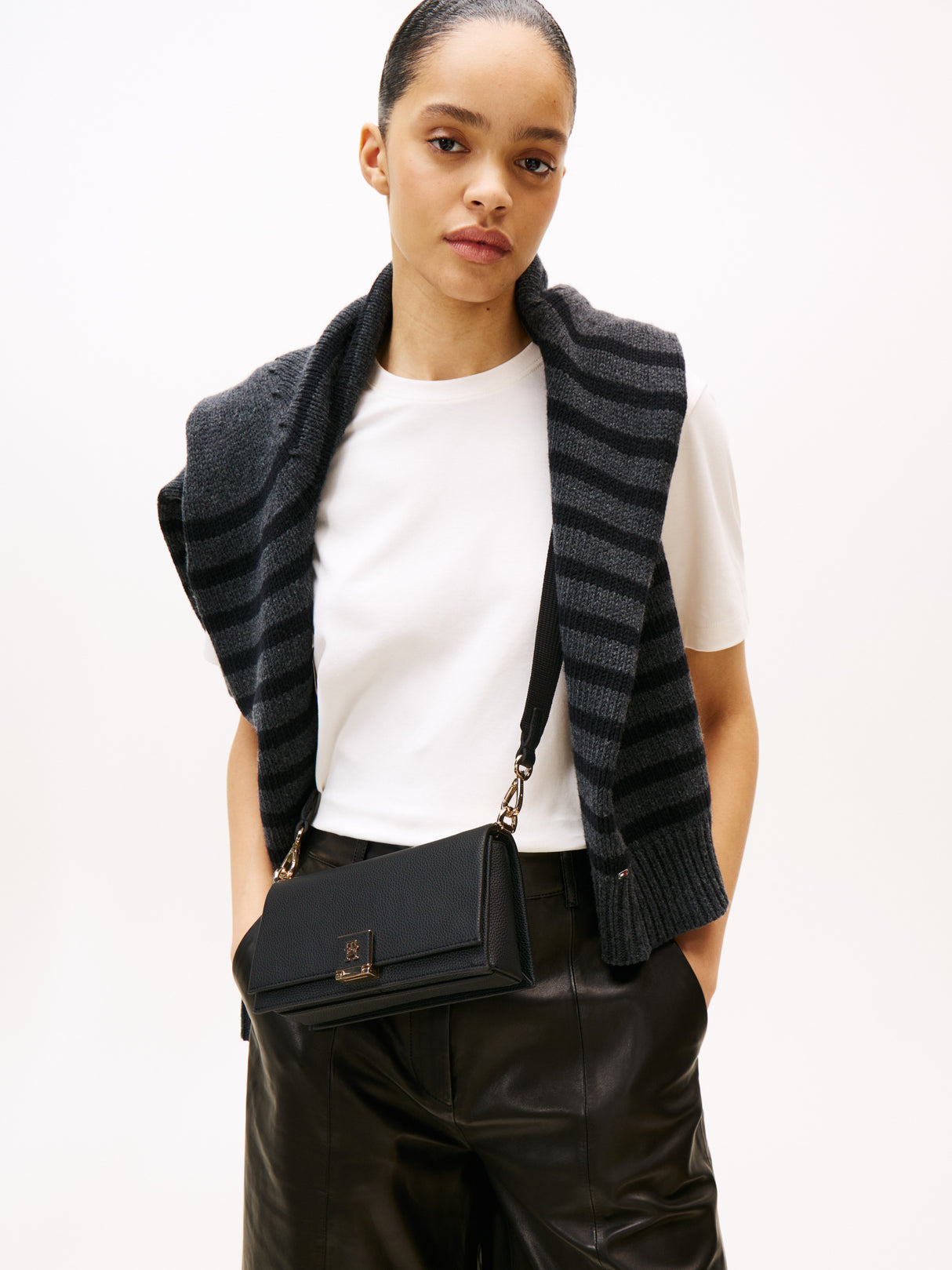 TOMMY HILFIGER Pebble Grain Women bag