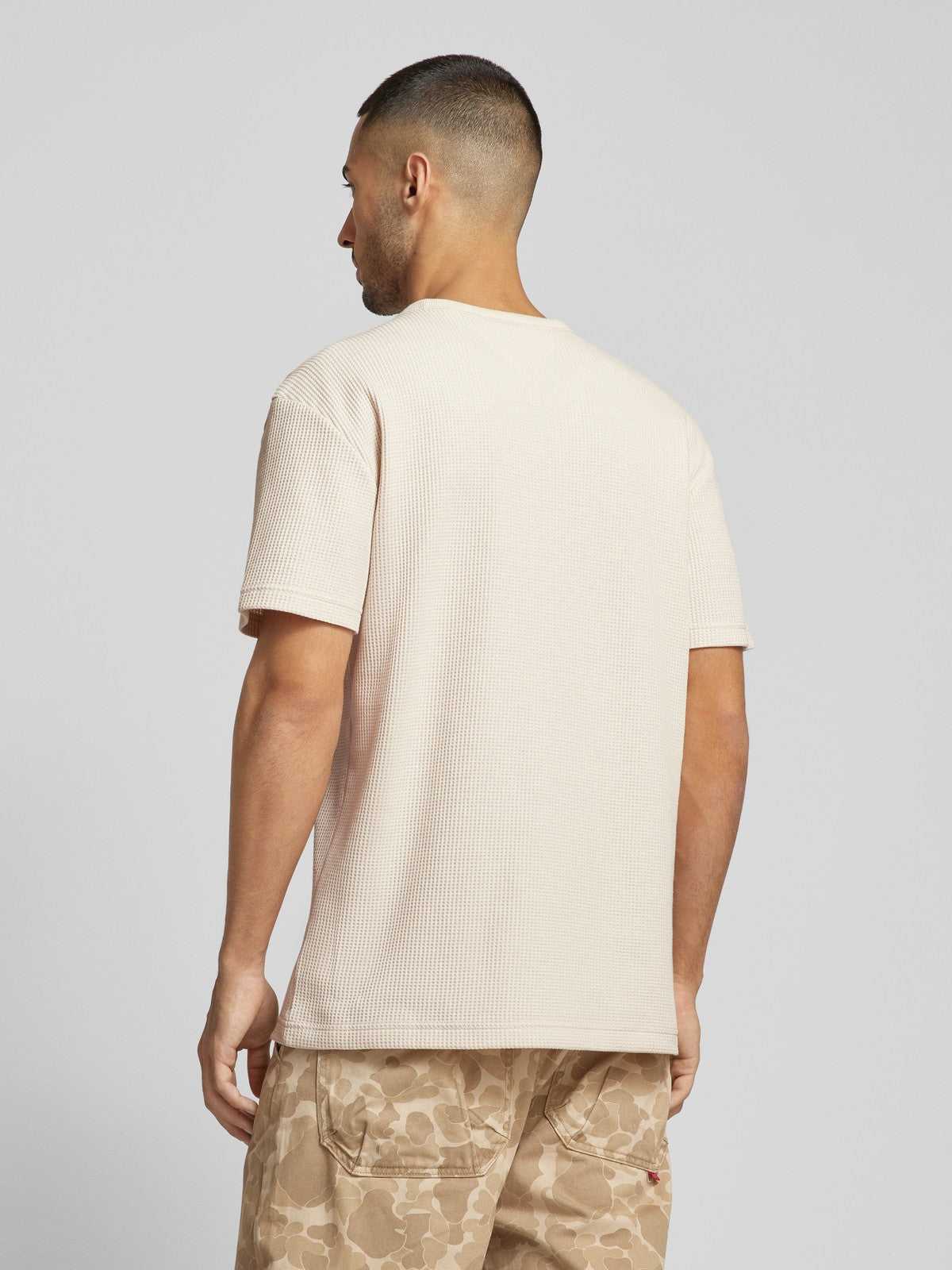 TOMMY JEANS chest pocket ROUND T_shirt