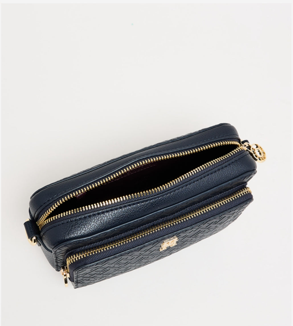 TOMMY HILFIGER Icon Embossed  Monogram Camera Women bag
