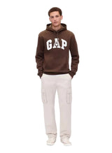 GAP Men’s Relaxed Logo Hoodie – Brown